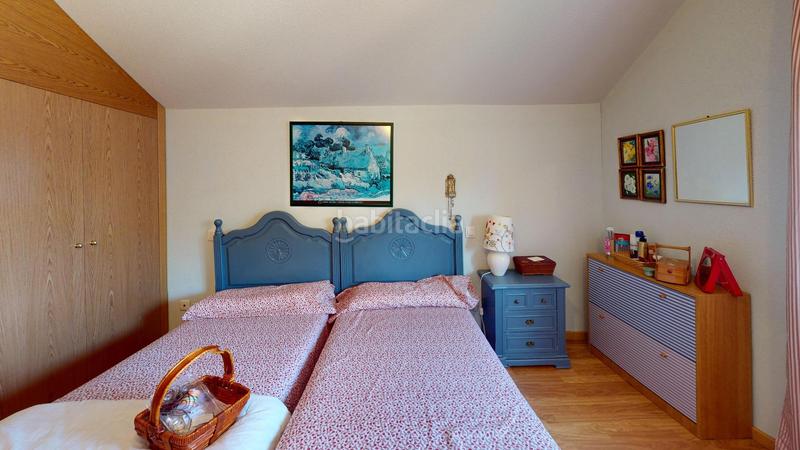 Foto fbb37f7c-9e2e-47bf-8417-56d3cfb6462a. Casa bifamiliare con riscaldamento parcheggio in Pioz