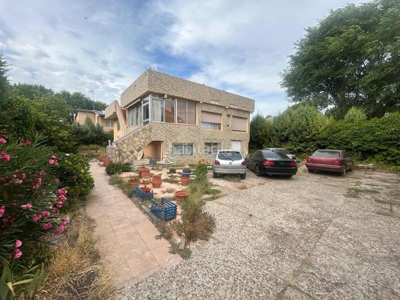 Foto e32b151d-f6c4-435b-ac22-159039a5335e. Chalet  independiente en zulema en Peñas Albas - Zulema Villalbilla