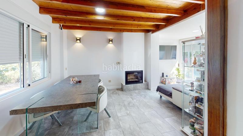 Foto 4f20a23e-d35b-4cd6-916f-d1a2284f8dd0. Chalet avec parking dans El Robledal Villalbilla