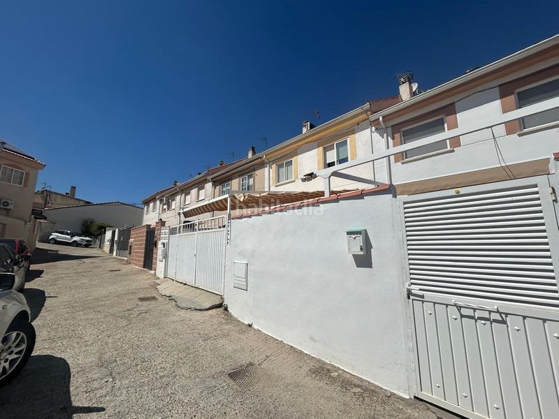 Foto 8a31da08-8bc5-426d-aa9c-103edd3ce66b. Casa adossada amb calefacció aparcament a Corpa