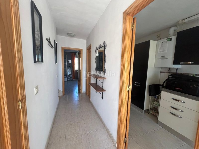 Foto f158cf72-dc1e-4930-8035-82868dbdbb0a. Casa adossada amb calefacció aparcament a Corpa