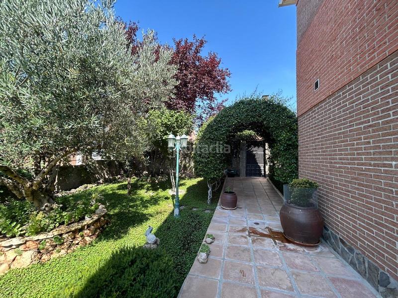 Foto 7ce12fff-884a-4637-aca3-4e7c1f9eeed3. Xalet amb calefacció aparcament a Pioz