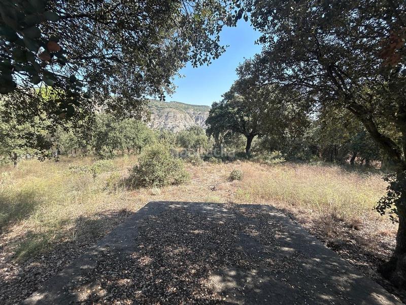 Foto 5bfb0f6b-a685-4954-8fdf-3a79b0e15e1a. Terreno residenziale in Hontoba