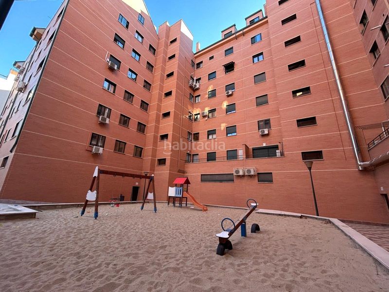 Foto b9f0fe50-b5dd-423f-a9b2-0b91c0594188. Àtic amb calefacció aparcament a Ensanche Alcalá de Henares
