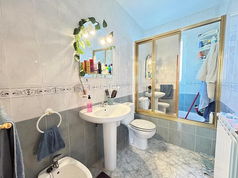 Foto 4b62bd71-b177-4092-ade1-987d812cf60f. Xalet amb calefacció piscina a Fuentenovilla