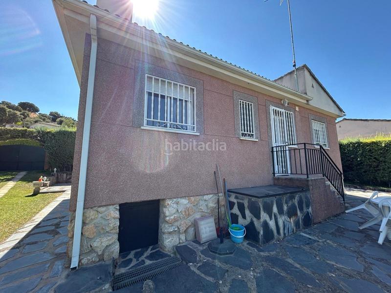 Foto 93436f38-ce9f-48f0-8996-6b5649306e5a. Xalet amb calefacció piscina a Fuentenovilla