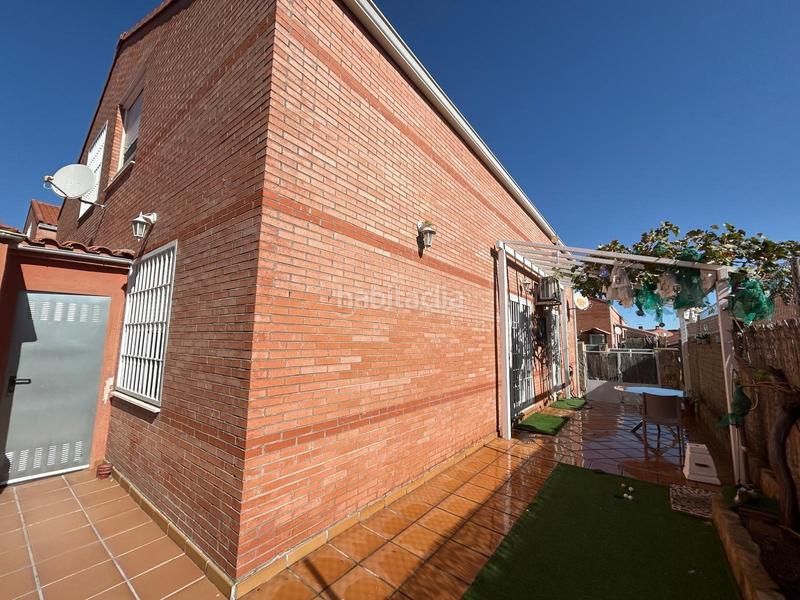 Foto 99b1b4dd-4736-43a8-9c77-ae63df1d03fd. Chalet  pareado en venta en Pioz