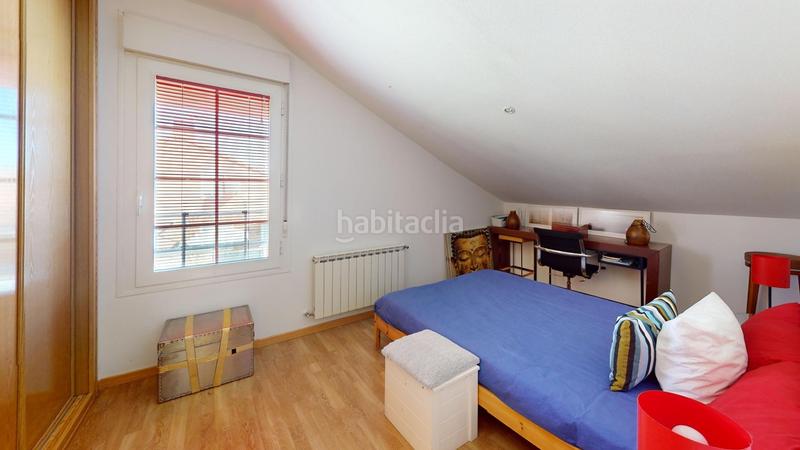 Foto f3add04b-3b3c-4b8a-a4ee-e058dc556c9d. Chalet  pareado en venta en Pioz