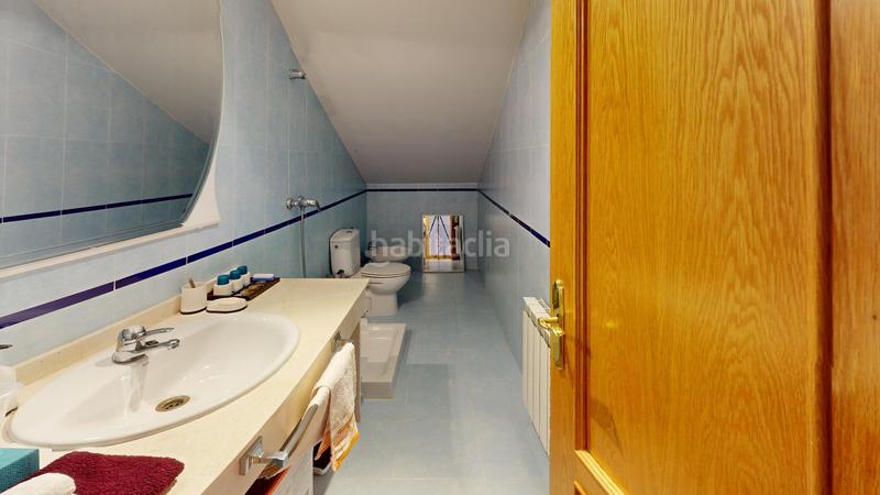 Foto f3d33e32-a26c-4a4e-8dad-065c8b57b1bc. Chalet  pareado en venta en Pioz