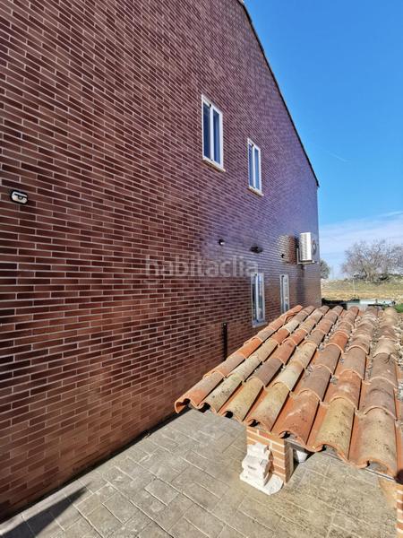 Foto 44901653-cd3e-459a-aeee-897bd14b063e. Maison jumelée dans Pioz