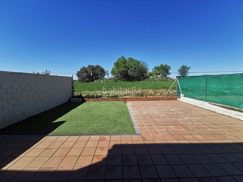 Foto 6ae52d93-5333-45be-92f2-e8c9a9b39d23. Maison jumelée dans Pioz