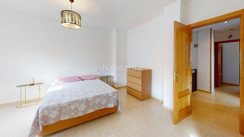 Foto f9068276-2aa2-47b7-a14f-667d1e715910. Maison jumelée dans Pioz
