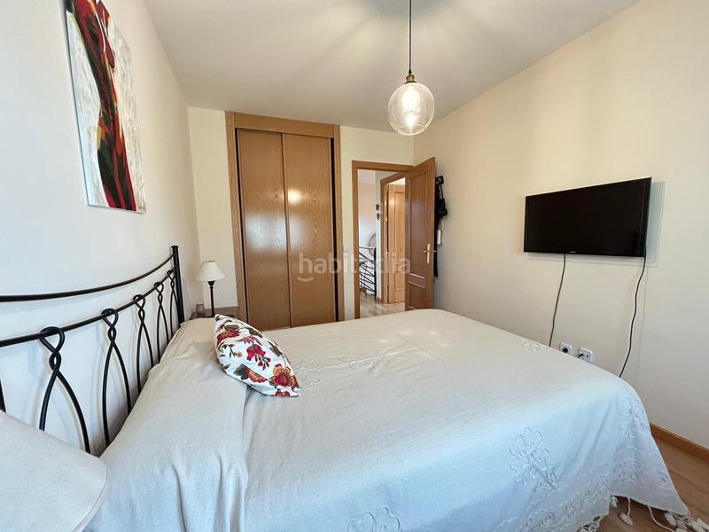 Foto 836925ad-770d-4da9-8401-7de1cf56addb. Maison jumelée avec chauffage dans Pioz