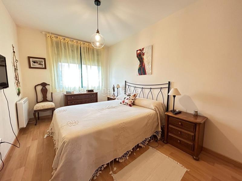 Foto ab30e4a3-0e3d-4c08-94d5-80f008149994. Maison jumelée avec chauffage dans Pioz