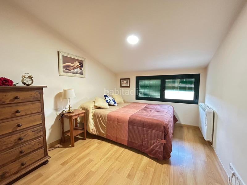 Foto e296b679-04de-4cb0-a532-d89f6828ad23. Maison jumelée avec chauffage dans Pioz