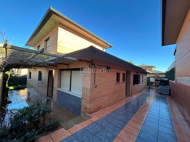 Foto 91912010-d03b-4780-a704-39444e58c2e5. Chalet mit heizung parking pool in Cabanillas del Campo