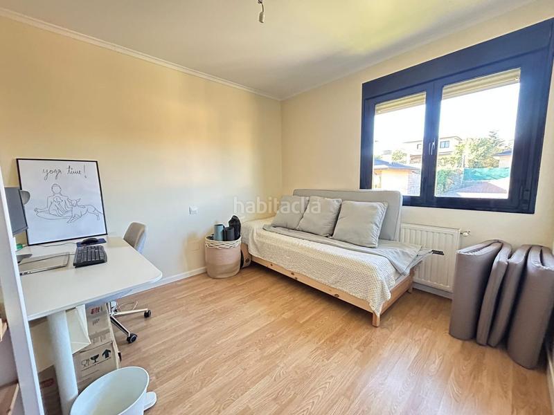 Foto f4da2f5c-0641-48fd-8e4f-8e2f7e7873eb. Chalet mit heizung parking pool in Cabanillas del Campo