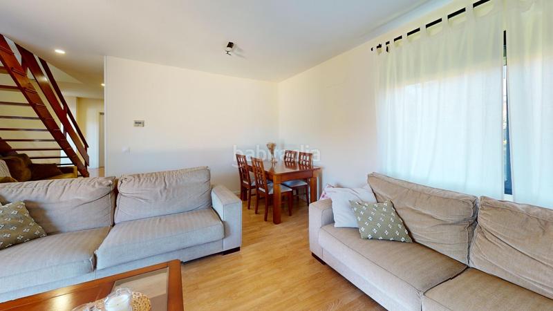 Foto 3bb5a462-1b88-4aa1-b646-9e54fd85426e. Xalet amb calefacció aparcament piscina a Cabanillas del Campo