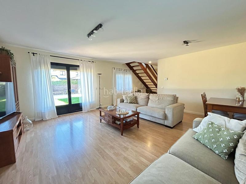 Foto 729ab9b3-553e-41cc-9707-7375491b976b. Xalet amb calefacció aparcament piscina a Cabanillas del Campo