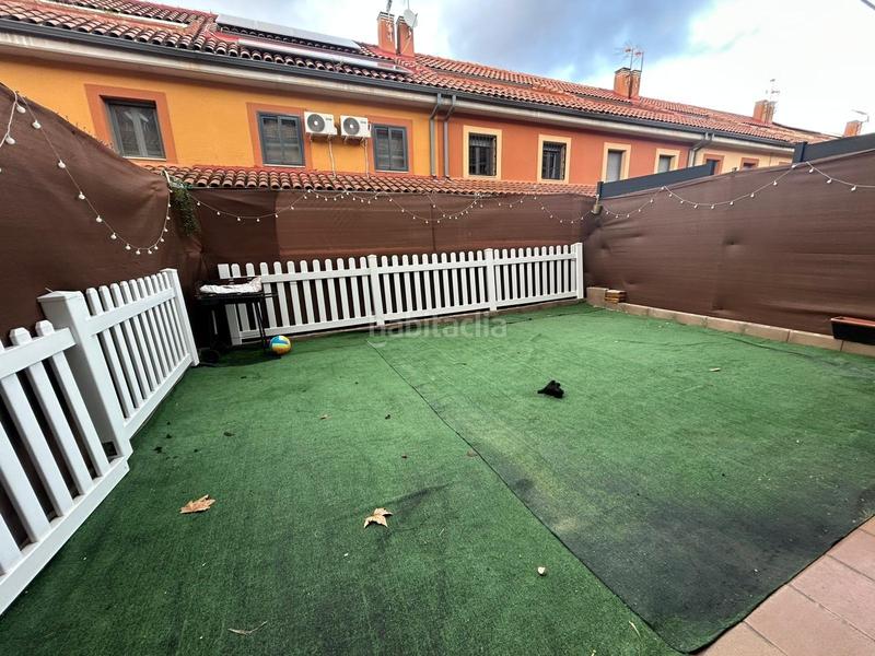 Foto 36e017f5-6e3f-4cc6-86f2-120b766f4edc. Chalet con parcheggio in Pioz