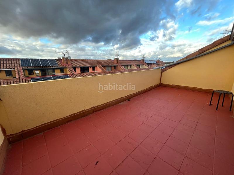 Foto 94d230ee-d31e-4be2-b477-7260937c18d4. Chalet con parcheggio in Pioz