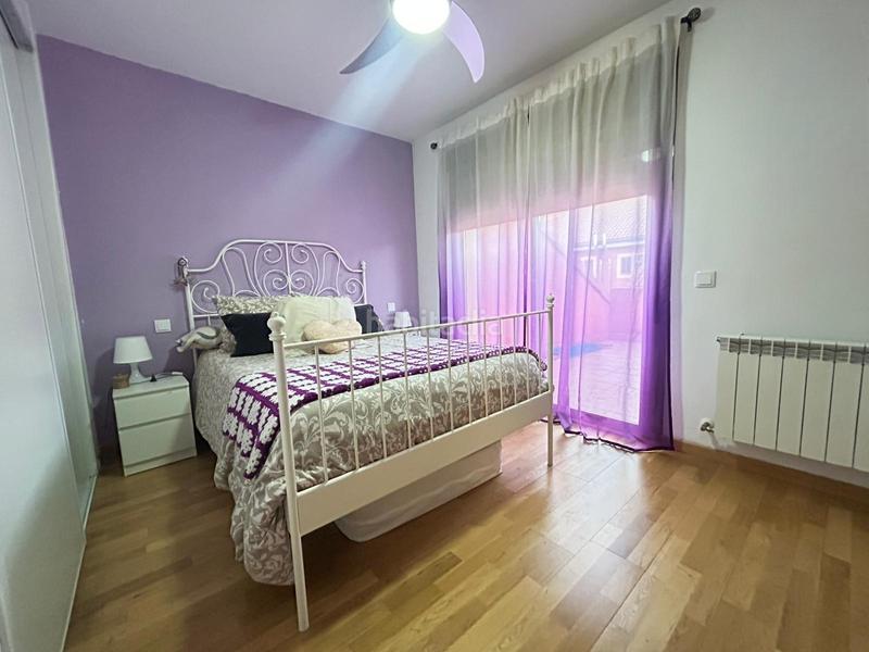 Foto d9cd5681-c940-4d3f-8eef-907563cfaf51. Chalet con parcheggio in Pioz