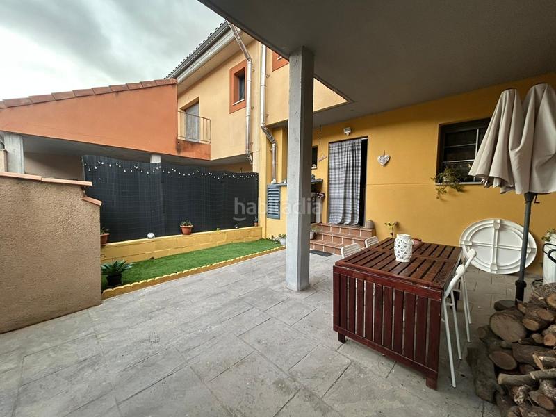 Foto e5fa395d-6644-4ba8-b3b9-8b6f91c35651. Chalet con parcheggio in Pioz