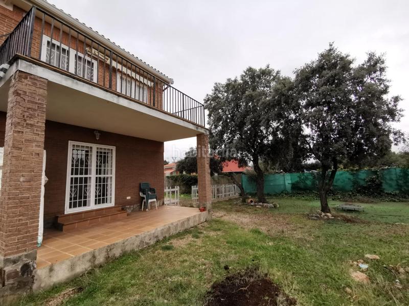 Foto 28f80024-b382-40f9-9008-f3cf7b5f1566. Xalet amb aparcament a Pioz