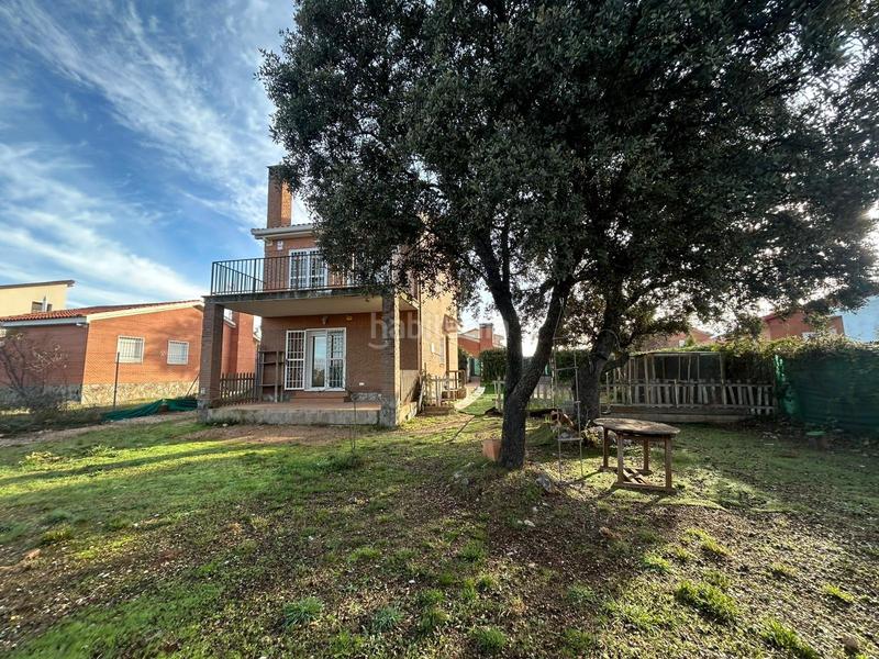 Foto cc4f5bc9-b92c-488b-8cf1-9afb13d4bd08. Xalet amb aparcament a Pioz