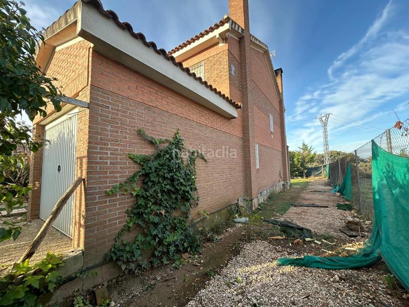 Foto f6794a96-916d-4fbf-8032-451a6093d08f. Xalet amb aparcament a Pioz