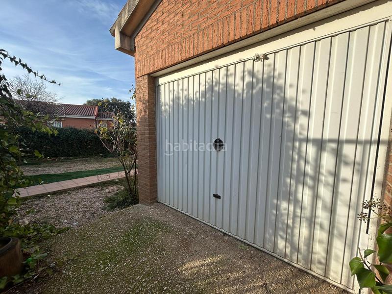 Foto f928ae1a-f6f8-4058-9de5-13f199f483f0. Xalet amb aparcament a Pioz