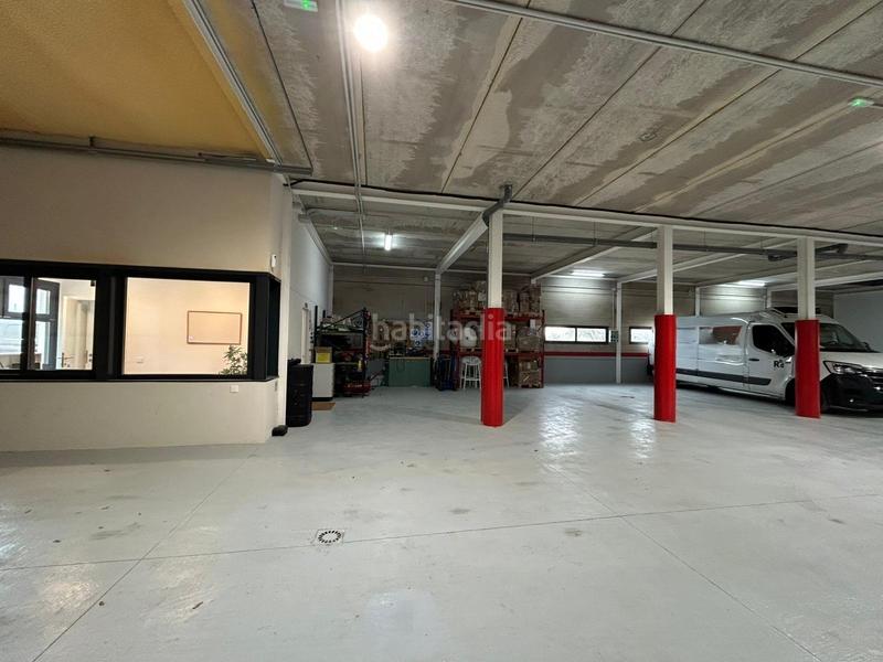 Foto 3344ace0-6386-4553-8408-802022e36e79. Fabrikhalle in Villalbilla pueblo Villalbilla