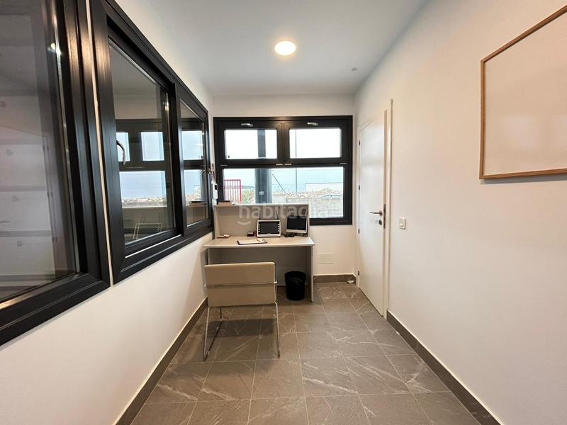 Foto 490b8fcd-7937-4b78-a86e-5cbcfc6eea8f. Fabrikhalle in Villalbilla pueblo Villalbilla