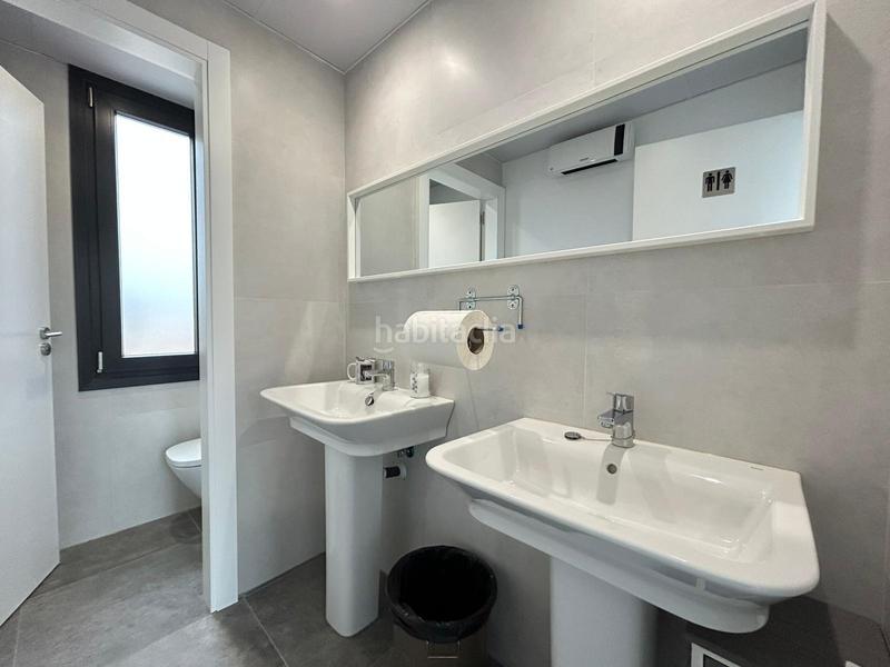 Foto 8293d0a1-de26-4662-907b-2dbd82a4808b. Fabrikhalle in Villalbilla pueblo Villalbilla