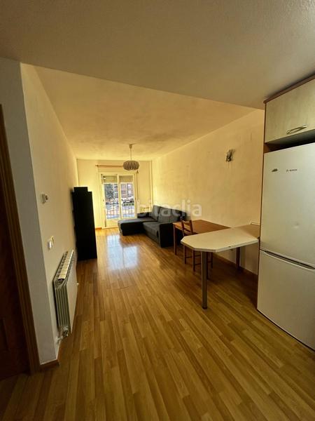 Foto 4b0d2f9c-70b8-4838-81a3-e0fd16a1550f. Alquiler apartamento alquiler apartamento centro en Alcalá de Henares