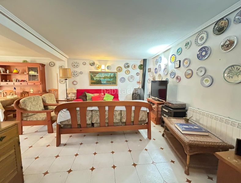 Foto b3fa986b-f682-495e-a470-45bc788e31c6. Masia a Corpa