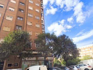 Pis a Caballería Española. Piso en alcala de henares proximo al centro