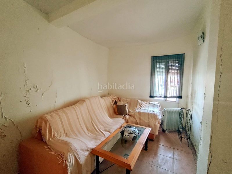 Foto e5dbe6f0-693e-4374-9f6e-c61445380fe8. Casa a Almoguera