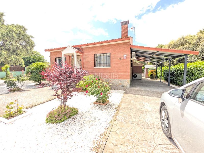 Foto 0dcf2b25-bd67-4953-9103-503cddb81300. Chalet  independiente urbanizacion la arboleda guadalajara en Pioz