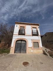 Haus in Aranzueque. Gran oportunidad de bodega restaurada y con posibilidad e vivien