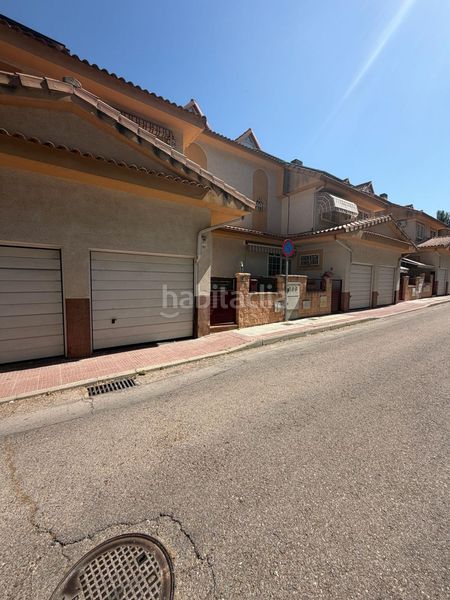 Foto c6966340-ce61-44d7-af16-c78293b1451b. Reihenhaus mit heizung parking pool in Villalbilla pueblo Villalbilla