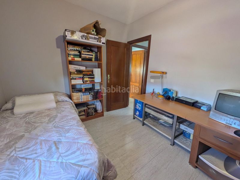 Foto f783443e-7144-4ab3-967c-b8500d1ab9f7. Casa adossada amb calefacció aparcament a Pioz