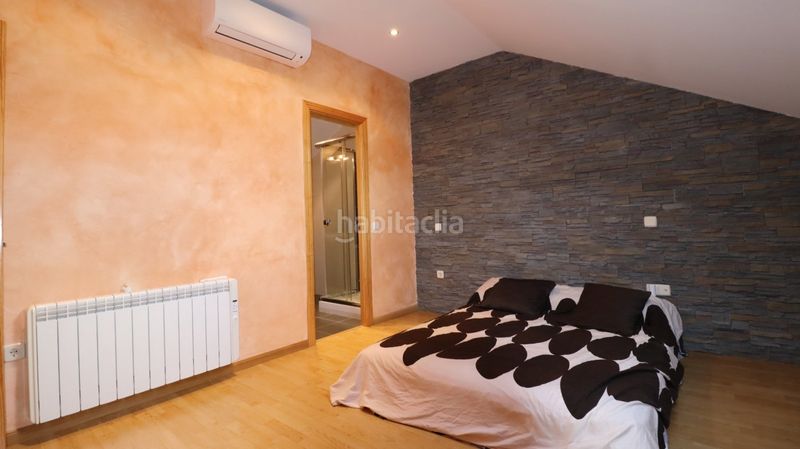 Foto 050e12dc-cb98-437f-ba3b-f2386ce71930. Dúplex duplex en Corpa