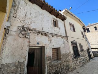 Casale in Albalate de Zorita. Casa de pueblo en albalate de zorita