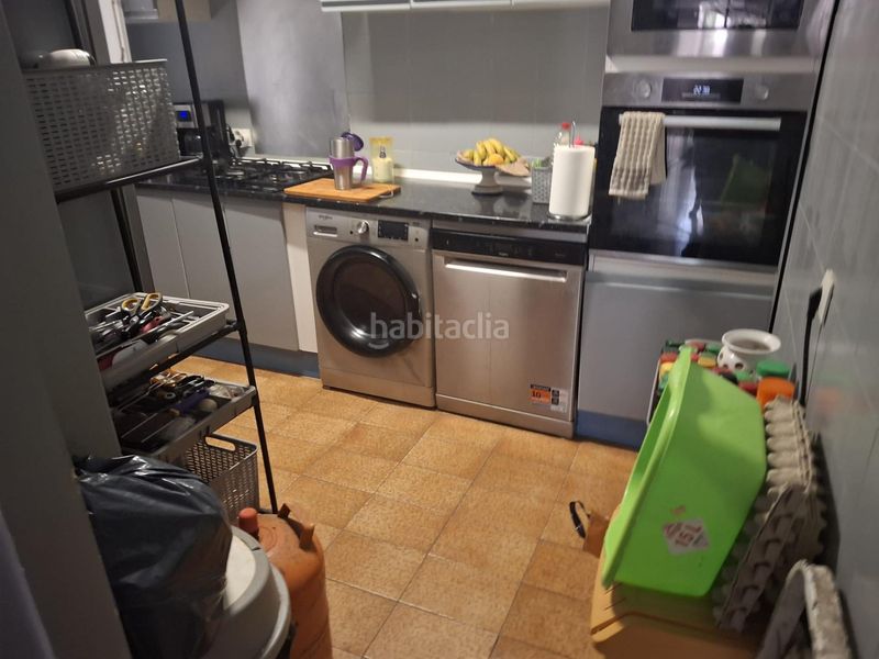 Foto e17b17ef-b5a8-4641-b685-fd28bca6a18e. Xalet amb aparcament a Renera