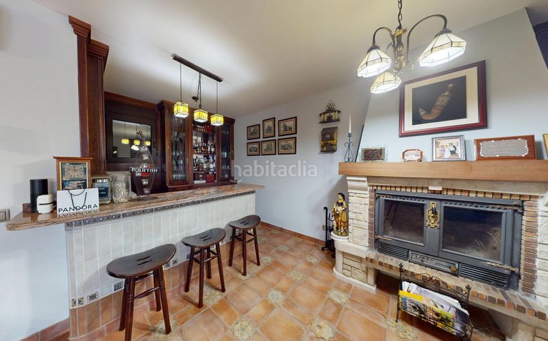 Foto bdcc9b45-ff23-47e9-b909-933ffb62ec74. Chalet venta chalet urbanizacion sotolargo. en Valdeaveruelo