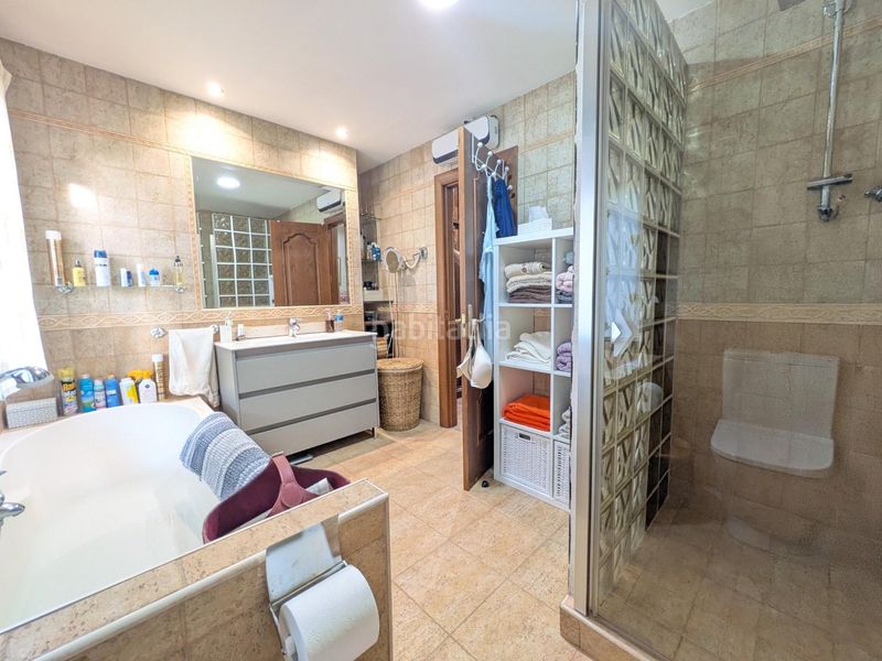 Foto cb46ca10-873c-481c-bec5-9ed67b44b231. Chalet venta chalet urbanizacion sotolargo. en Valdeaveruelo