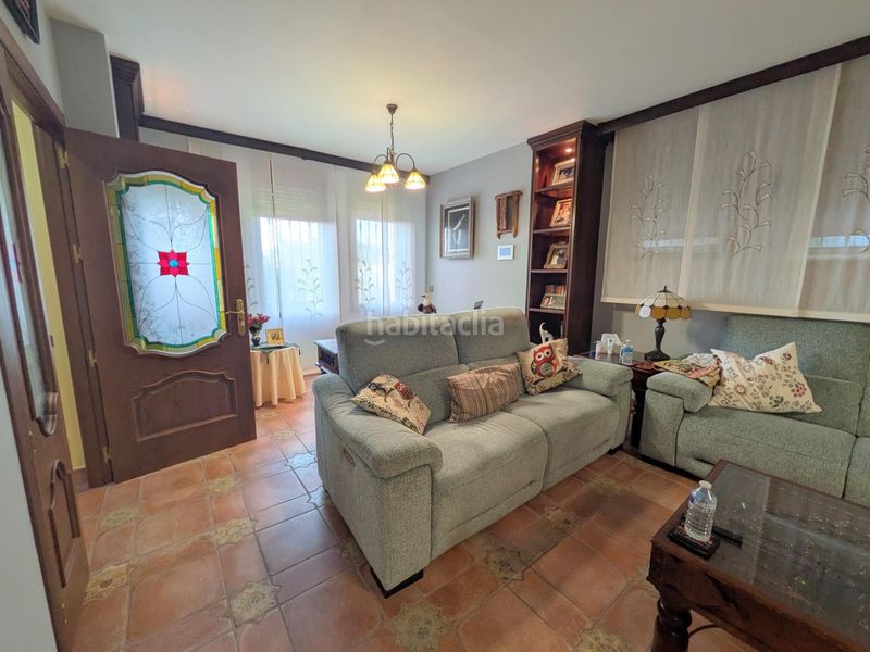 Foto e2fe5c44-236c-45d8-b700-5e1616326d69. Chalet venta chalet urbanizacion sotolargo. en Valdeaveruelo