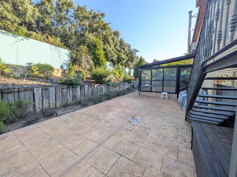 Foto e6a7e79e-d771-4c6f-9302-bd8f2ca92b99. Chalet venta chalet urbanizacion sotolargo. en Valdeaveruelo