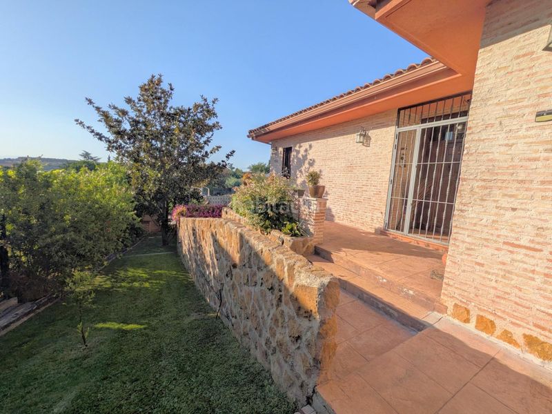 Foto fd3c389d-54c8-4f76-853c-cd2edfcf106c. Chalet venta chalet urbanizacion sotolargo. en Valdeaveruelo